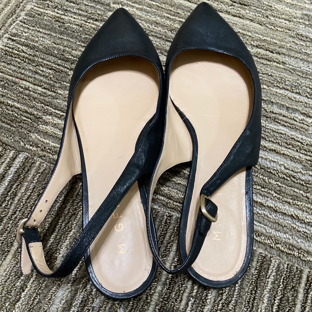 Women’s M. Gemi Black Flats